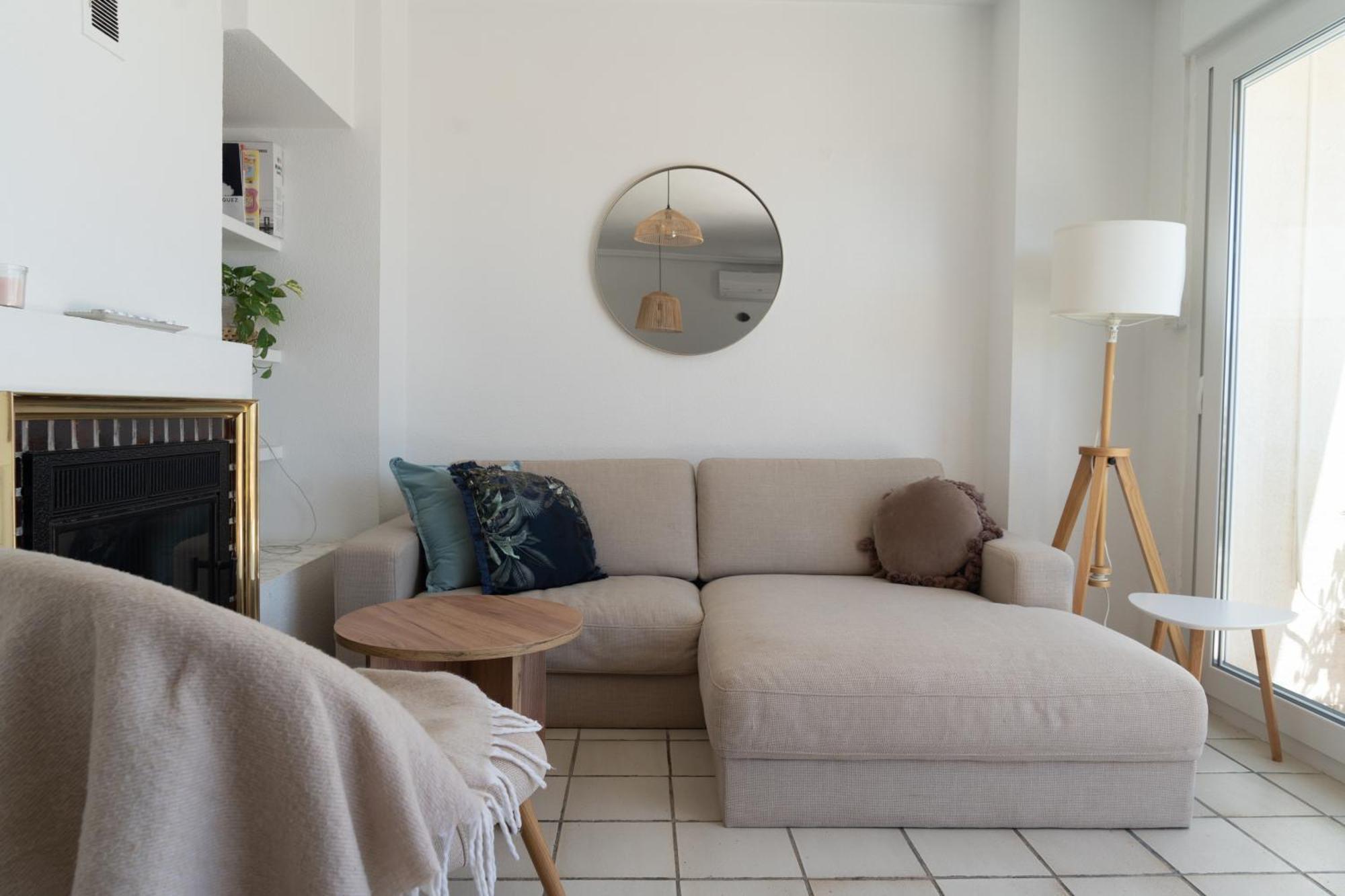 Breathtaking Apartment Торевьиа Экстерьер фото